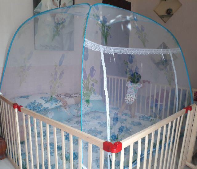 Màn Chụp Tự Bung Đỉnh Rộng 1 Cửa Mộc Miên Họa Tiết Hoa Tuy Luýp 1m6 1m8