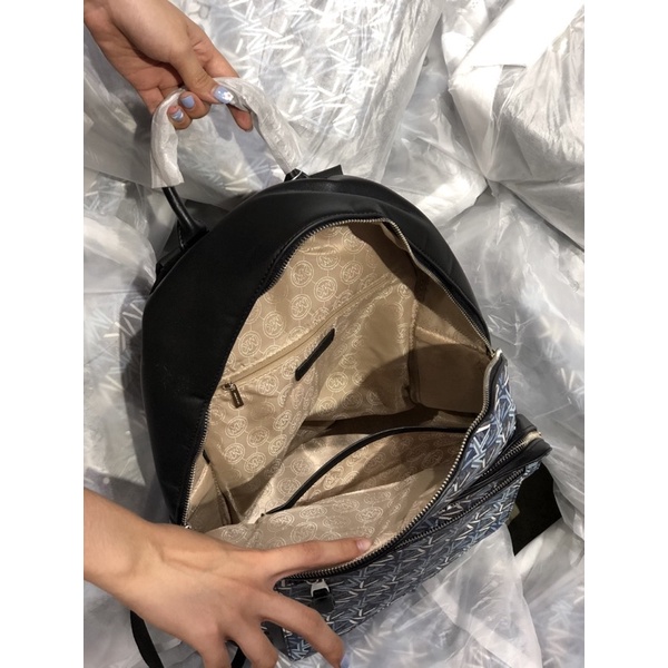 TNS-Balo form vuông vừa laptop siêu hottrend M•K backpack-tone navy chữ logo đặc trưng cá tính