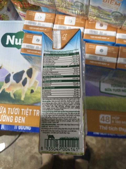 Sữa Nutimilk 100 điểm hộp 110ml thùng 48 hộp