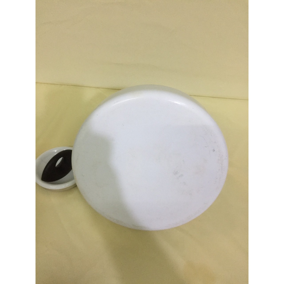 Ấm men có còi hú nội địa Nhật (2.5L) (mã 712), Dùng được bếp từ