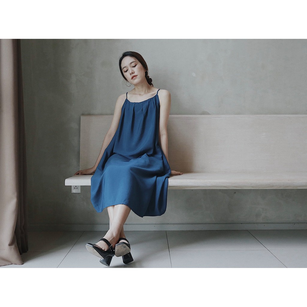 Chicka Chicka - Đầm String navy dress