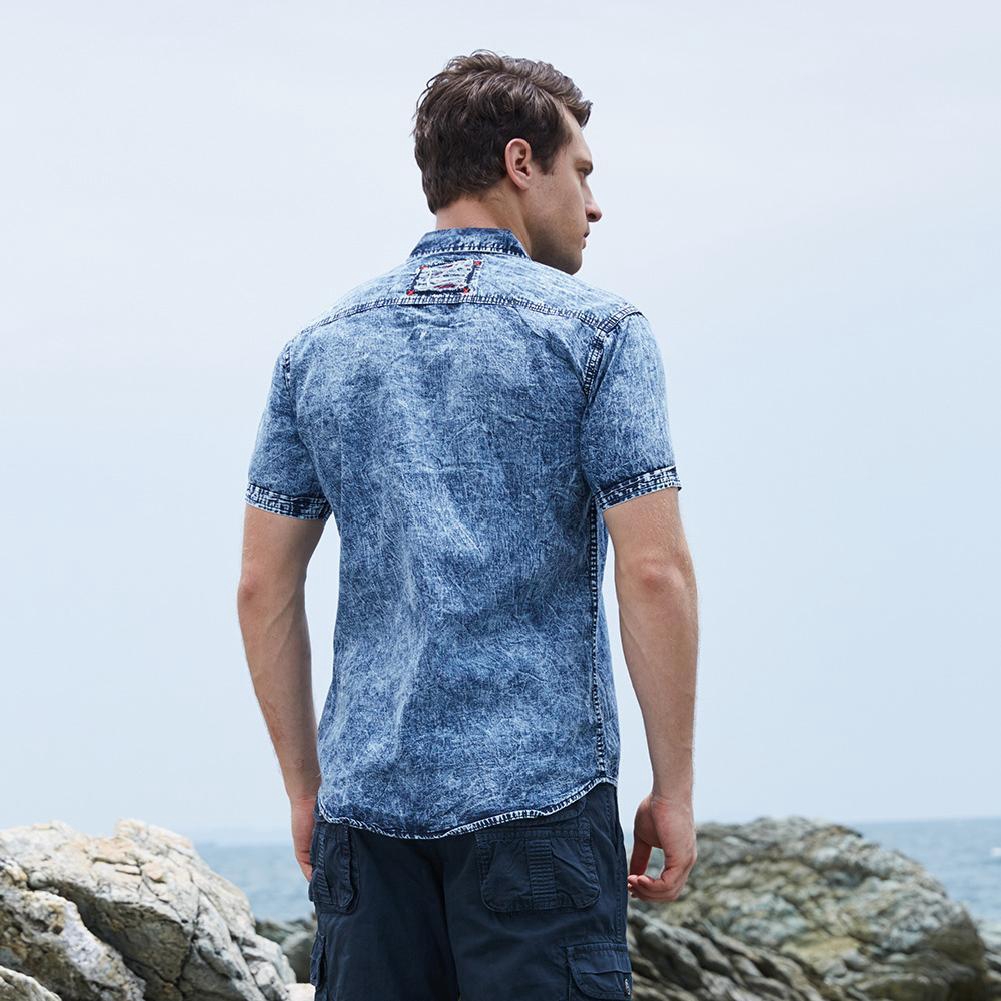 Áo jean thời trang nam ngắn tay bâu cánh én kiểu dáng cổ điển lịch lãm | BigBuy360 - bigbuy360.vn