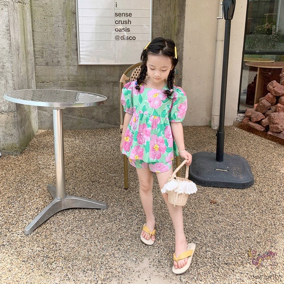 Bộ Áo Tay Phồng In Hoa + Quần Short Đáng Yêu Thời Trang Hàn Quốc Cho Bé Gái