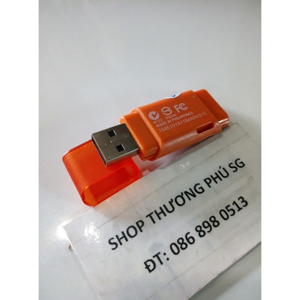 USB lưu trử: USB Flash Drive Toshiba U202 TransMemory - 8GB