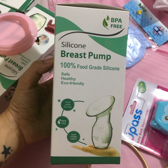 Phễu hứng sữa cho mẹ silicon FREE BPA ( tự hút chặt)