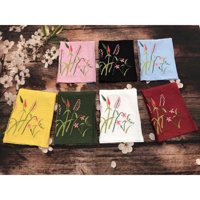 Áo kiểu thêu hoa hàng vnxk