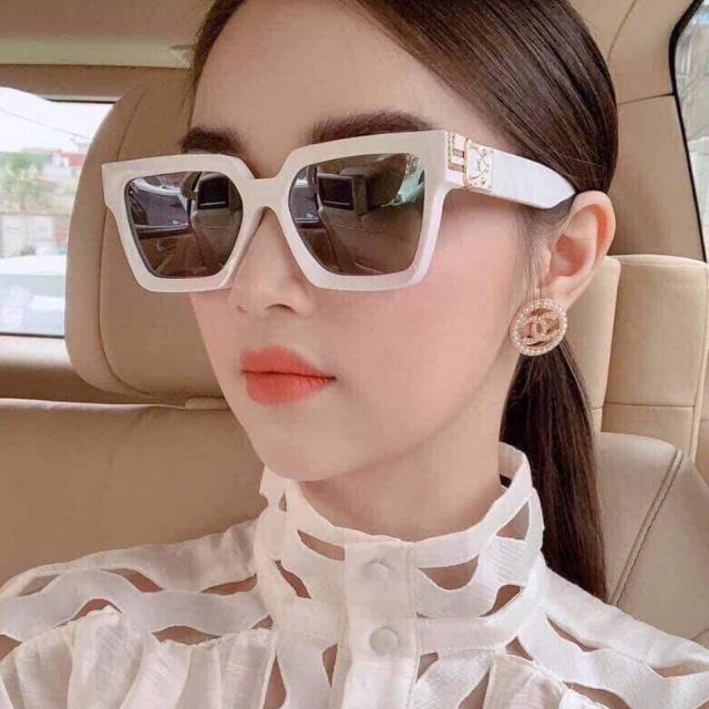 Mắt kính thời trang nữ kiểu sang trọng _ bảo hành 12 tháng