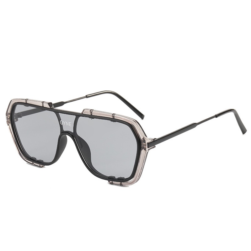 Kính mát gọng vuông thời trang sử dụng cho nam nữ