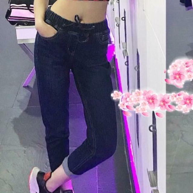 Quần jean lưng thun