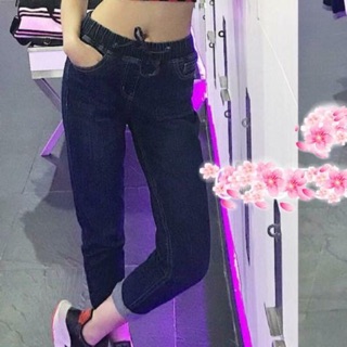 Quần jean lưng thun