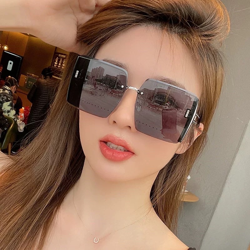 Kính MÁT râm gọng vuông chống tia UV400 thời trang KIM TUYẾN ĐỘC ĐÁO DÁNG VUÔNG - Bự Store - MS 892