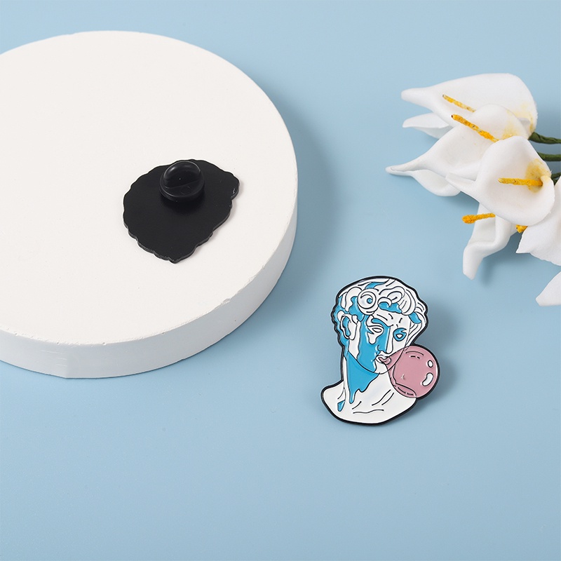 Ghim Cài Áo Hình Chú Bọt Biển Đáng Yêu