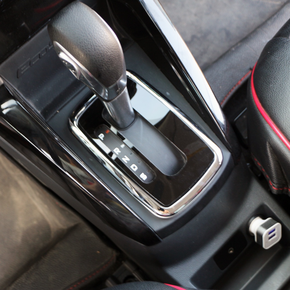 Miếng Dán Trang Trí Bảng Cần Số Cho Xe Hơi Ford Ecosport LHD AT 2018 2019 2020