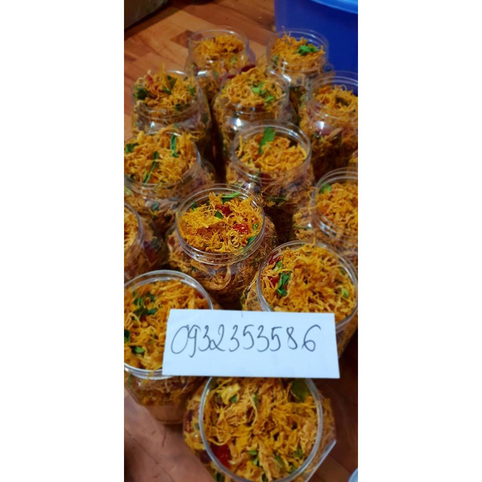 KHÔ GÀ LÁ CHANH - 1KG