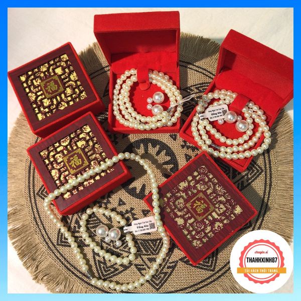 bộ trang sức ngọc trai gồm vòng cổ , lắc tay , hoa tai ngọc trai cao cấp full box