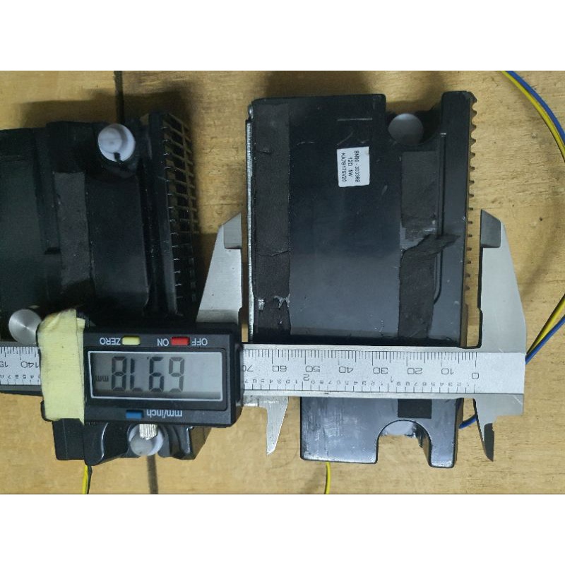 Loa toàn dải Tivi Samsung có hộp nhựa ABS kiểu 13