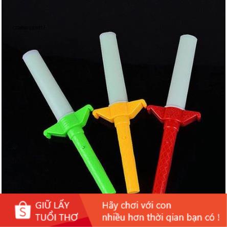 Đồ chơi gậy kiếm nhựa phát sáng Đồ chơi gậy có đèn rút gọn 4 khúc