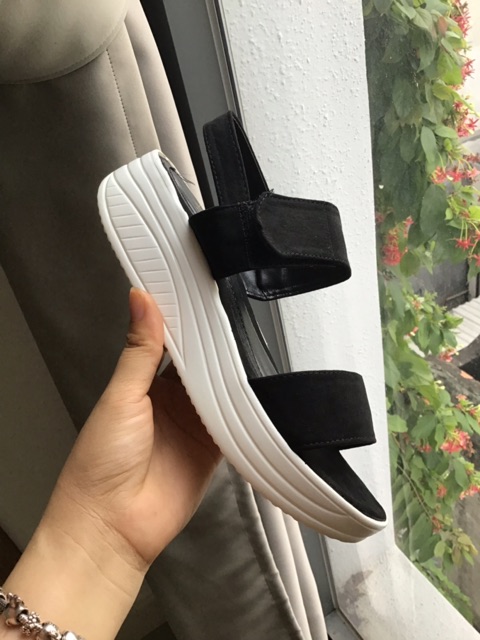 Sandal đế xuồng 4cm