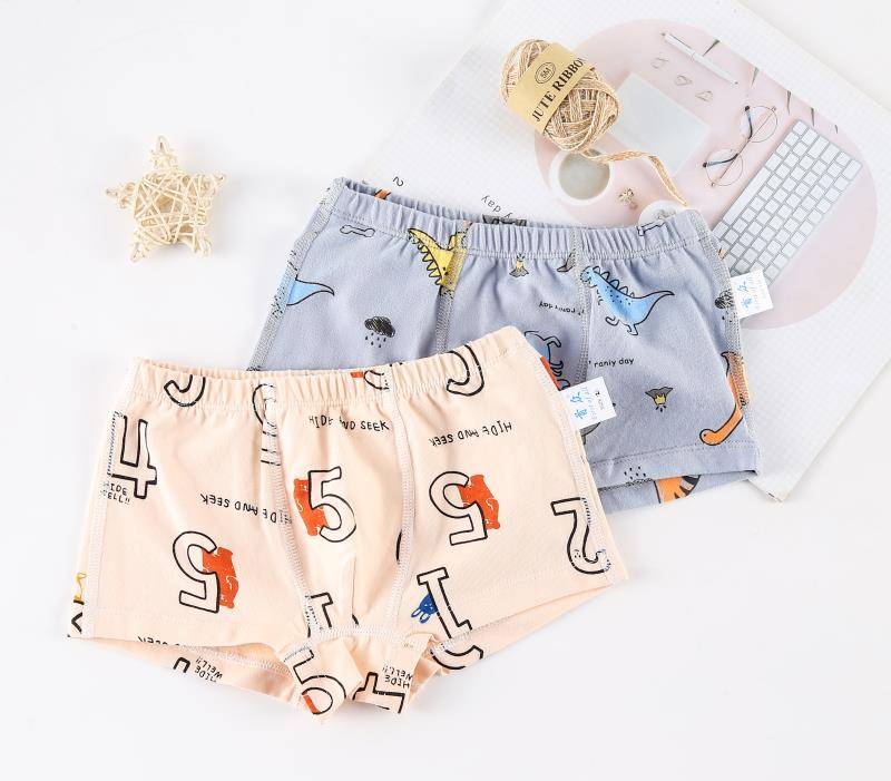 Nhà máy trực tiếp đồ lót bé trai cotton trẻ em quần lót dọc bé trai quần bốn chân bé lớn quần short trẻ em