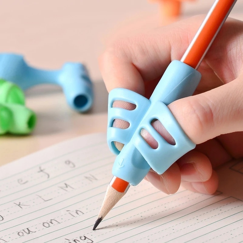 Set 3 / 9 Hộp Đựng Bút Bằng Silicone Dành Cho Các Bé