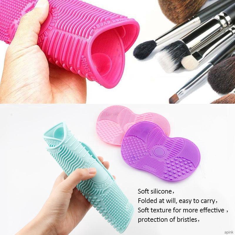 Miếng Silicone Vệ Sinh Cọ Trang Điểm