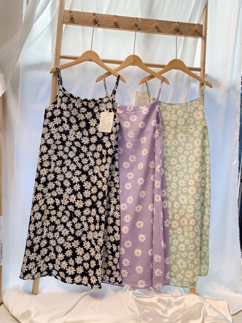 Váy hai dây hoa cúc maxi siêu hot 2020 (hình shop tự chụp/sẵn) | BigBuy360 - bigbuy360.vn