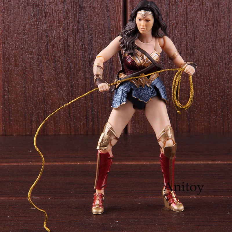 Mô Hình Nhân Vật Wonder Woman Bằng Nhựa Pvc