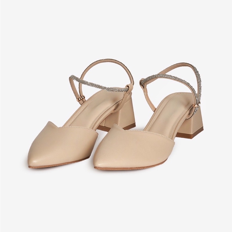 Giày cao gót Annmodels  mũi nhọn cao 4cm gót vuông kiểu dáng quai hậu - A026XMHD