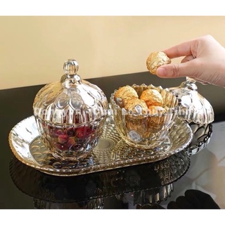 Âu mứt Tết hoạ tiết chấm tròn