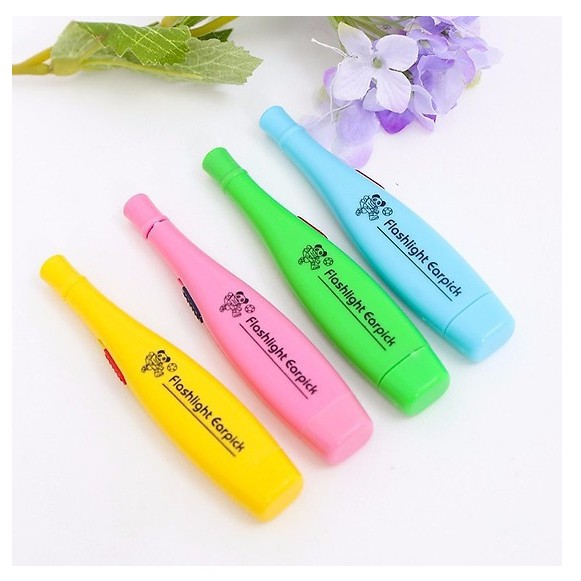 Đèn Pin Mini Soi Tai Hộp 3 Đầu Đi Kèm Phù Hợp Cho Bé Sơ Sinh, Trẻ Em