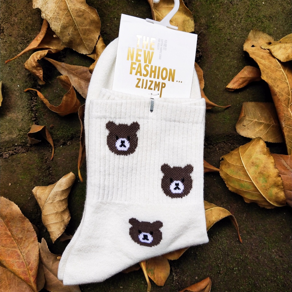 TẤT CAO CỔ HỌA TIẾT GẤU  NÂU phong cách hàn quốc, chất liệu cotton, khử mùi