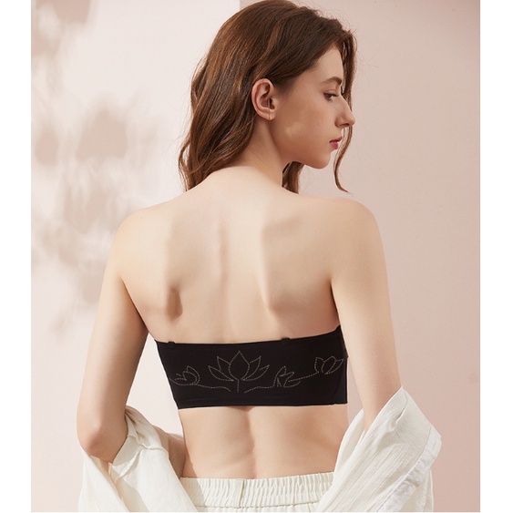 Áo Cúp Ngực Su Đúc Cài Trước Chống Tuột Không Dây Đẩy Ngực Mặc Áo Hở Vai HeeS333