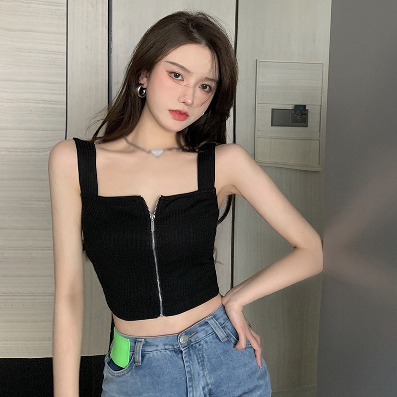 Áo Croptop Sát Nách Cổ Vuông Form Ôm Phong Cách Quyến Rũ