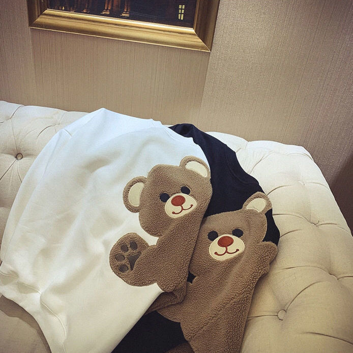 Áo sweater dài tay thêu hình gấu dáng rộng thời trang mùa đông dành cho cặp đôi