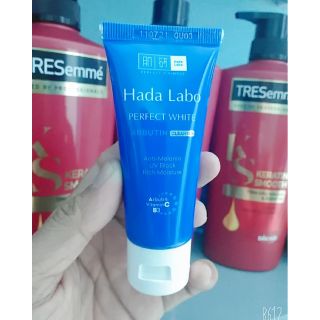 Srm hadalabo perfect white 25g