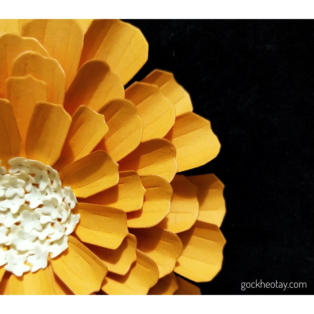 K212 - Khuôn Kim Loại Cắt Hoa Cúc Ngũ Sắc Ghép Cánh