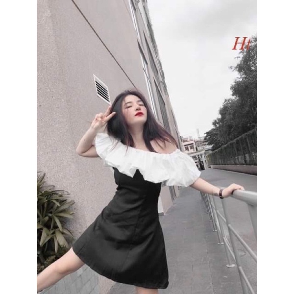 Váy trễ vai phối màu đen trắng H2V577