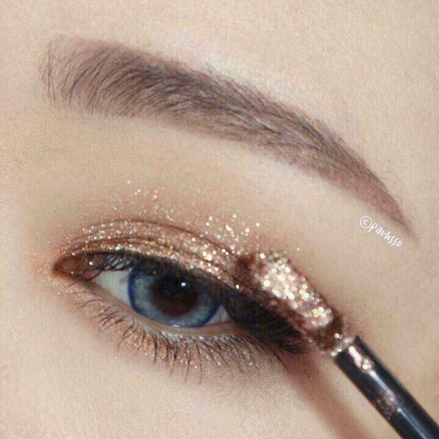 [Mã COS1901 hoàn 8% xu đơn 250K] Set 6 Nhũ Mắt Kim Tuyến Stila | BigBuy360 - bigbuy360.vn