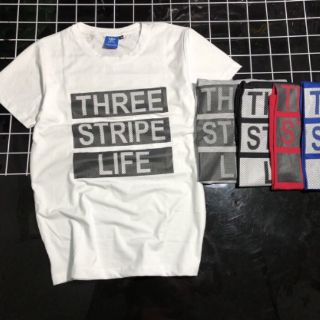 Áo thun Three stripe life