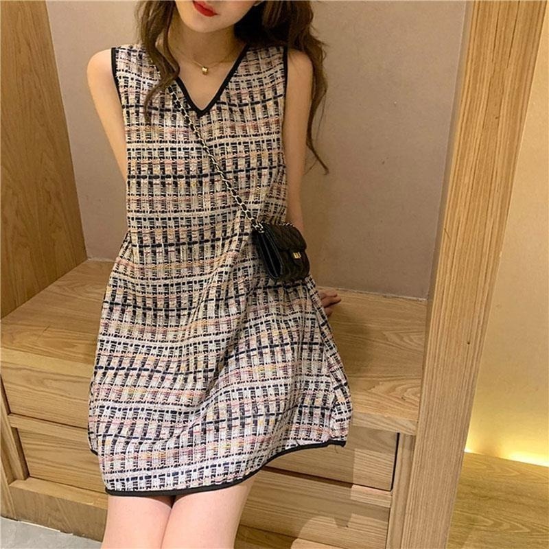 Áo Thun Nữ Tay Ngắn In Hình Thời Trang