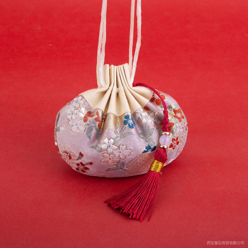 Factory brocade Palace bag five bamboo flower embroidered cloth bag Dragon Boat Festival sachet empty bag carry-on sachet logo