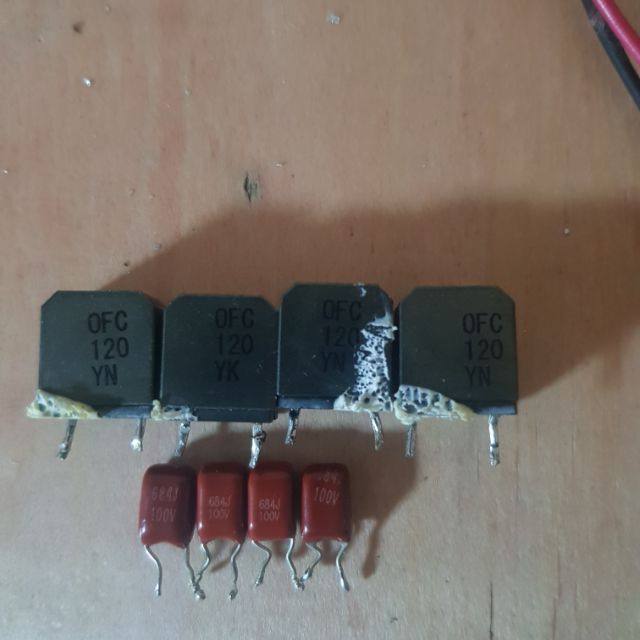 Cuộn cảm lọc và tụ tháo theo bộ
