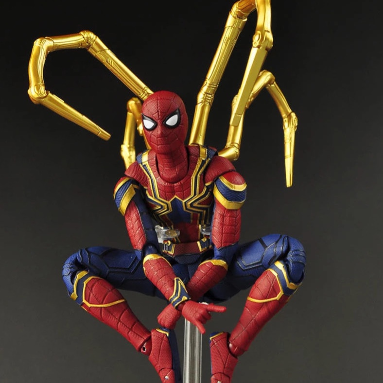 Mô hình Iron Spider Man Avengers Infinity War SHF bootleg