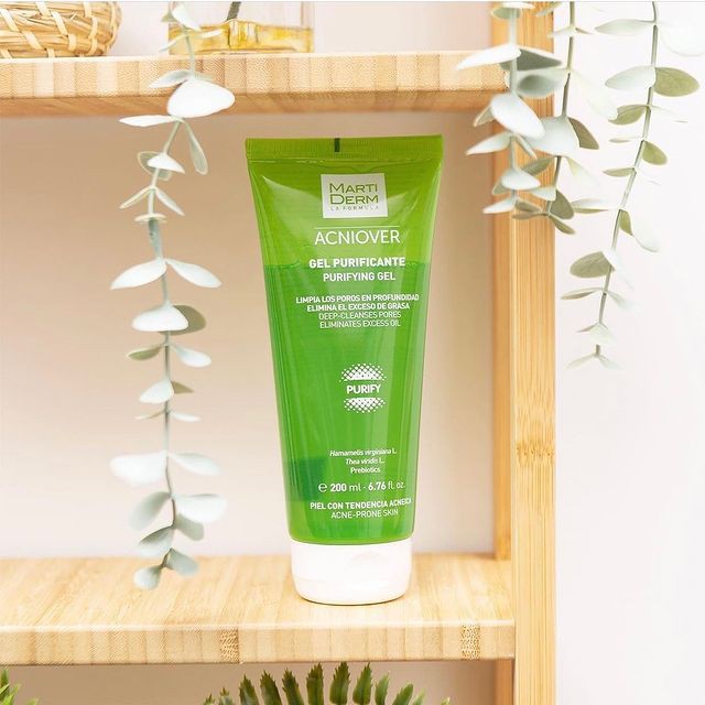 Sữa rửa mặt Marti Derm Acniover Purifying Gel 200ml