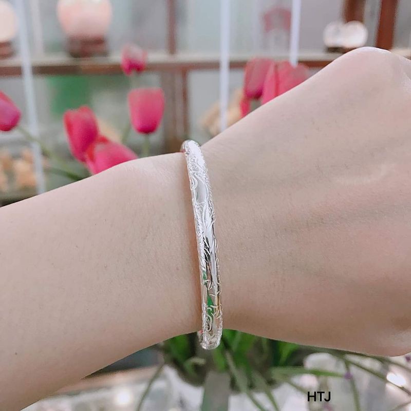 VÒNG TAY BẠC TA NGUYÊN CHẤT