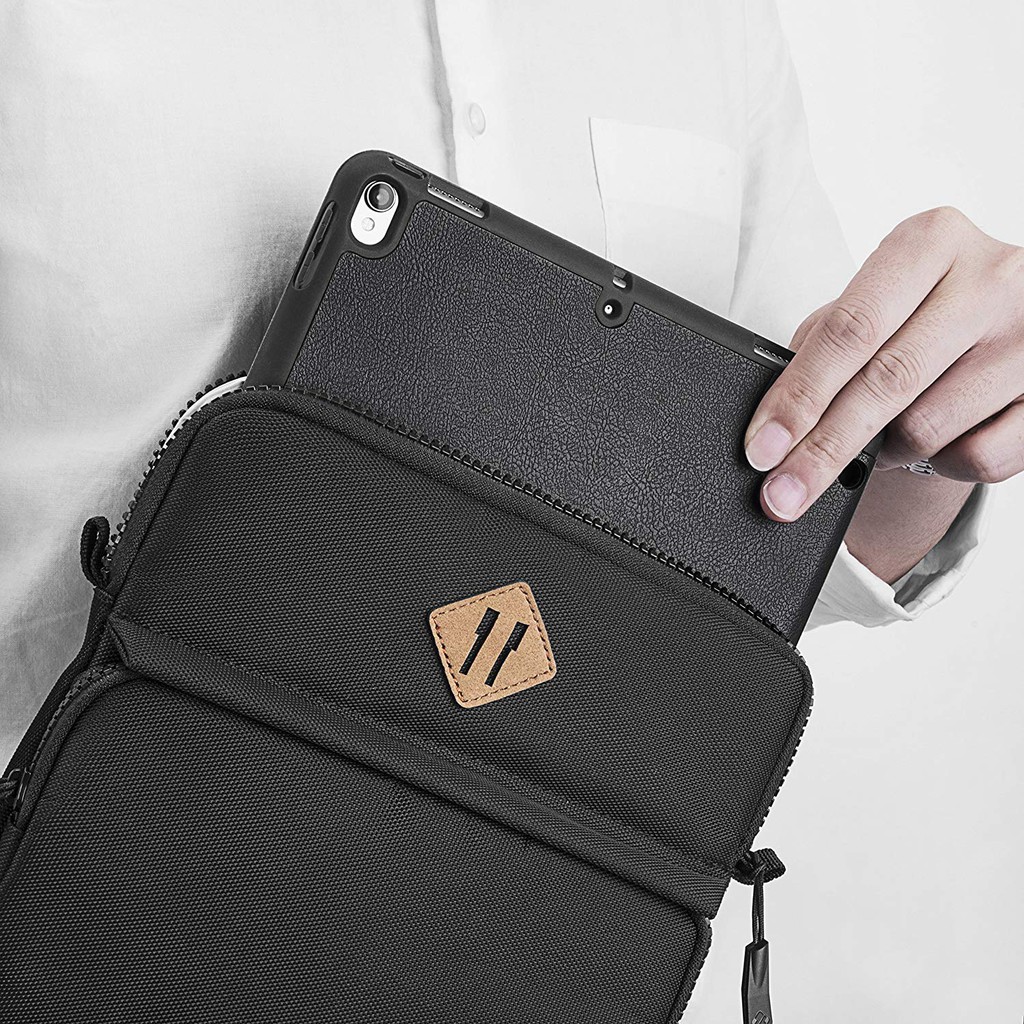 Túi Đeo Chéo TOMTOC A20 Chống Sốc iPad 11inch-10.5inch Multi Function Shoulder Bags (Gray/ Black) | BigBuy360 - bigbuy360.vn