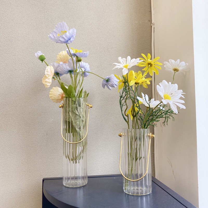 Lọ hoa dài quai sắt cắm hoa trang trí phong cách Hàn Quốc - Décor nhà Sò