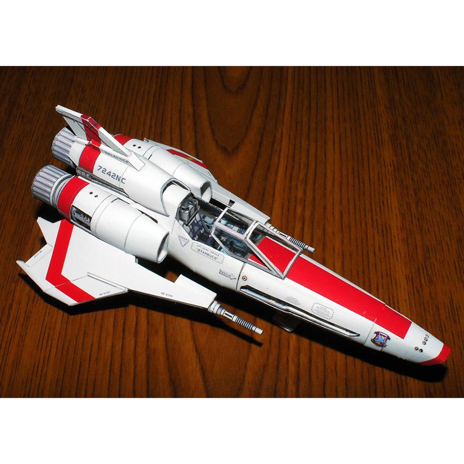 Mô Hình Tàu Chiến Battlestar Galactica Viper Mk2 3d