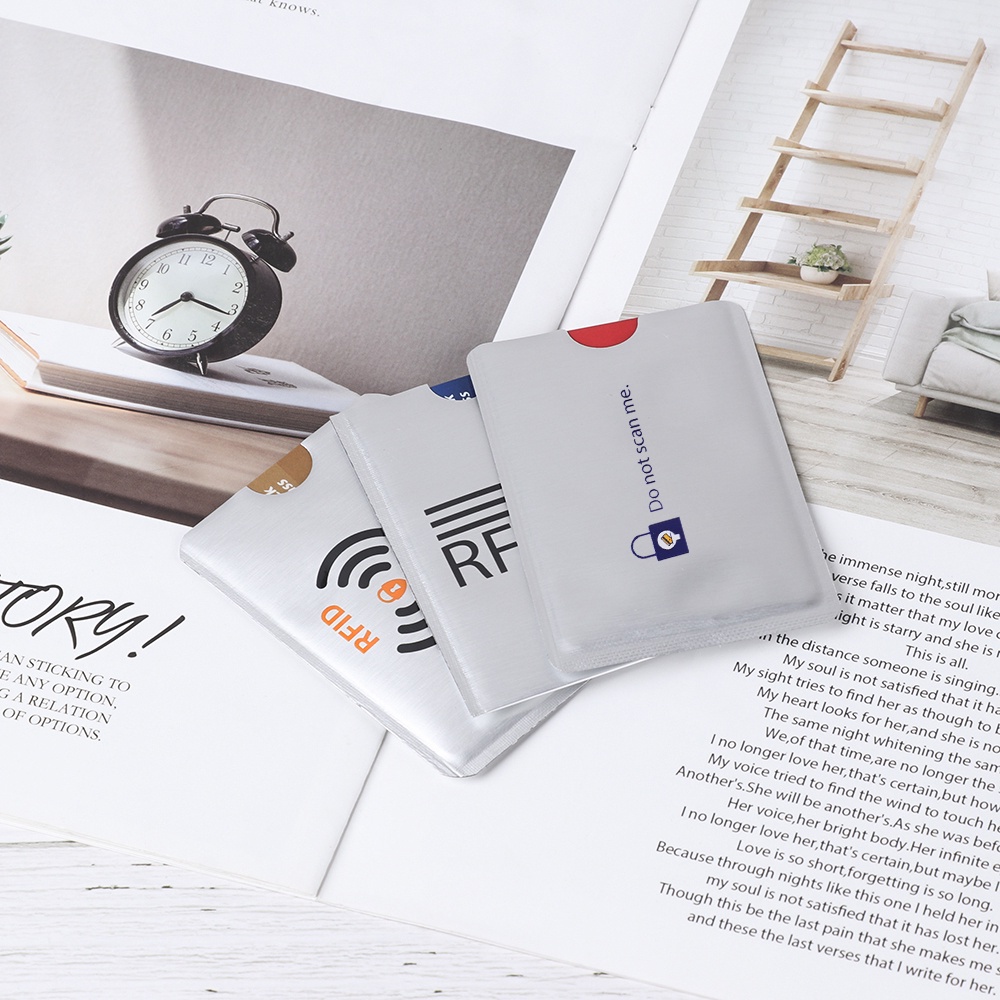 Set 10 túi đựng thẻ ID chống trộm bằng nhôm tiện dụng