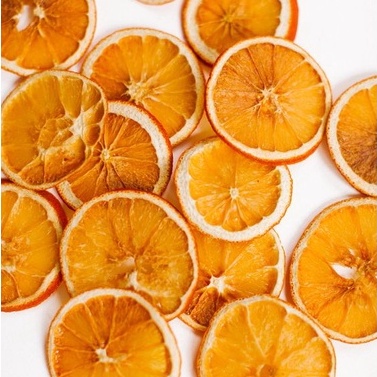 CAM VÀNG SẤY KHÔ, LÁT CAM SẤY TỰ NHIÊN DÙNG PHA TRÀ, NƯỚC DETOX GIẢM CÂN, TRANG TRÍ, DECOR PHÒNG 100GR - VƯỜN ORGANIC | BigBuy360 - bigbuy360.vn